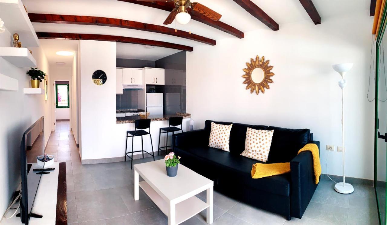 Apartamentos Llamar プエルト・デル・カルメン エクステリア 写真