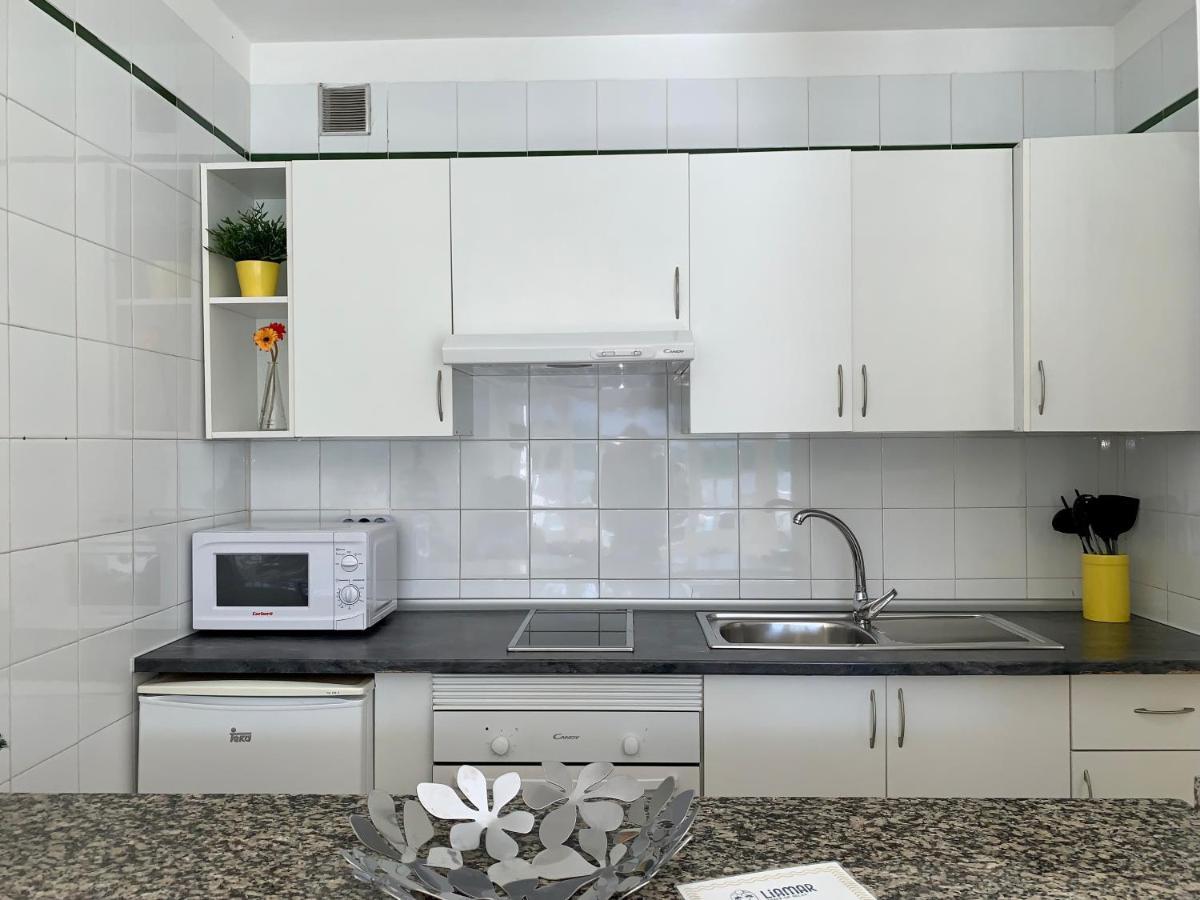 Apartamentos Llamar プエルト・デル・カルメン エクステリア 写真