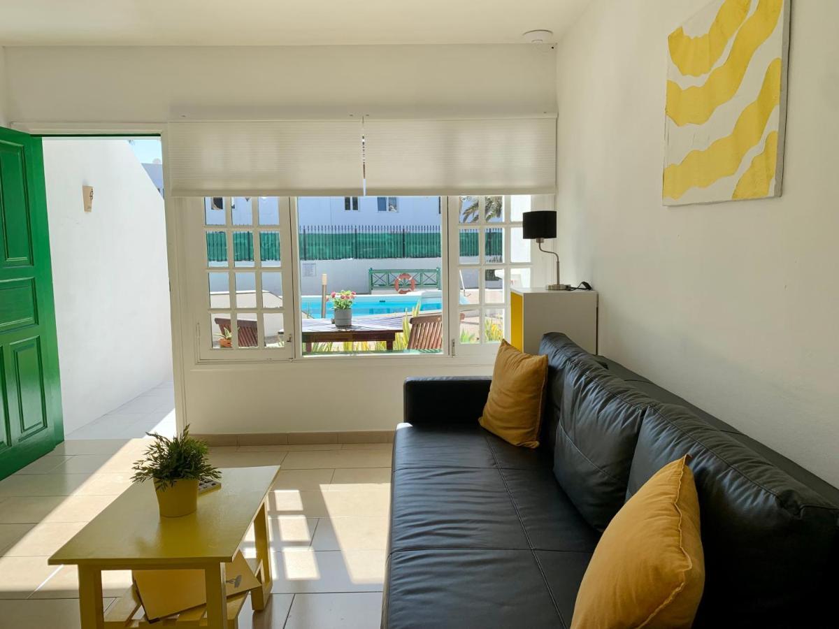 Apartamentos Llamar プエルト・デル・カルメン エクステリア 写真