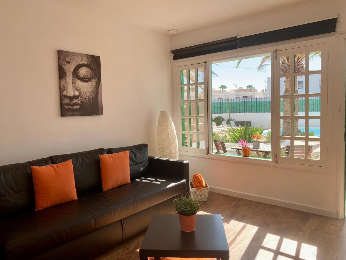 Apartamentos Llamar プエルト・デル・カルメン エクステリア 写真